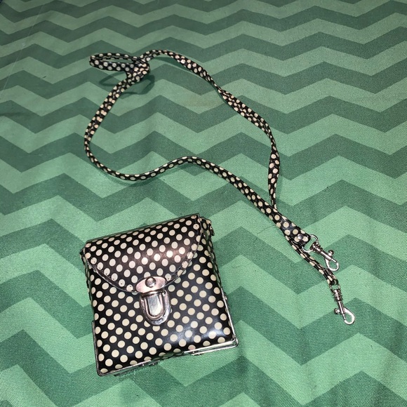 RUBBER Polka Dot Clutch/ Crossbody - Picture 11 of 12